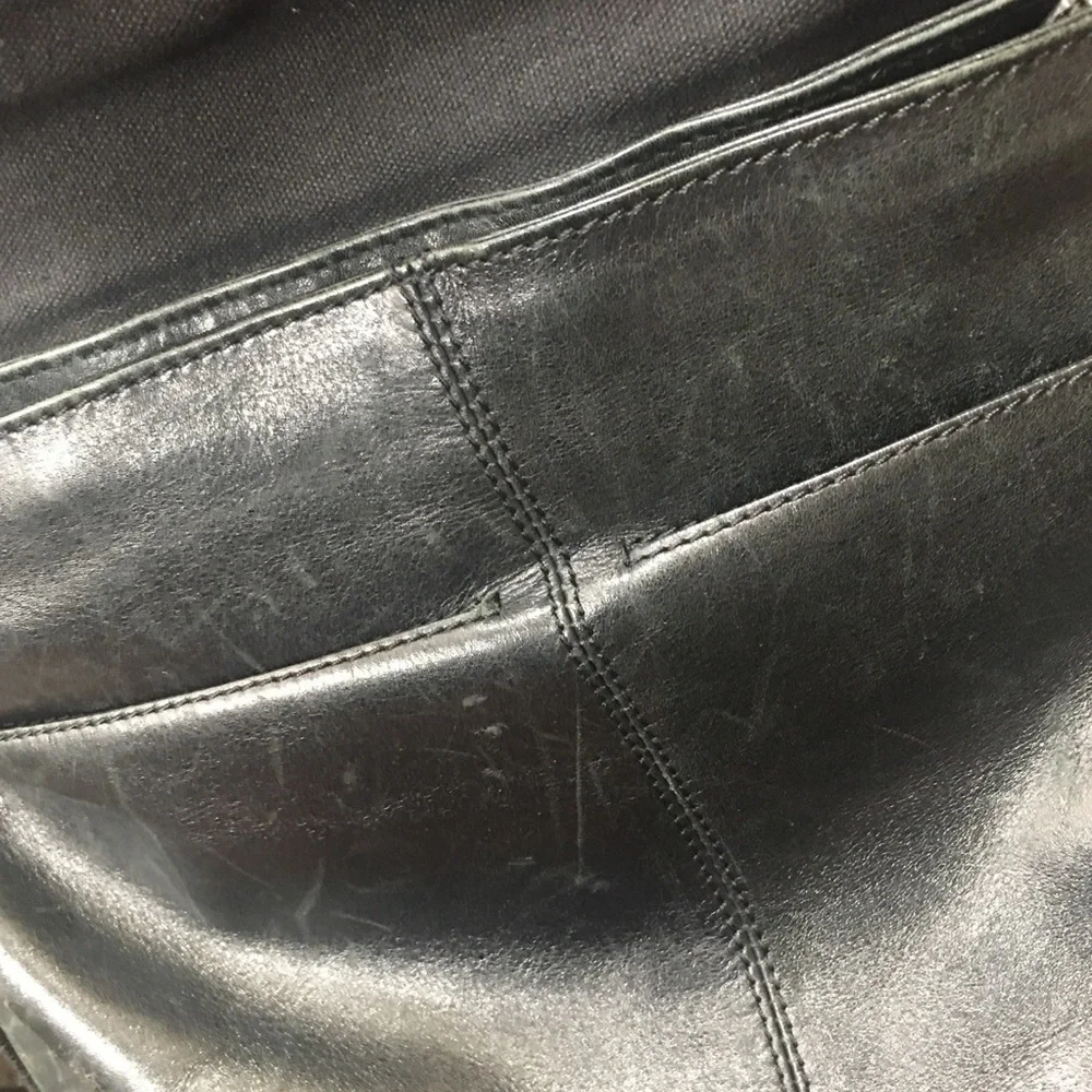 Fossil Brand black leather large satchel book bag